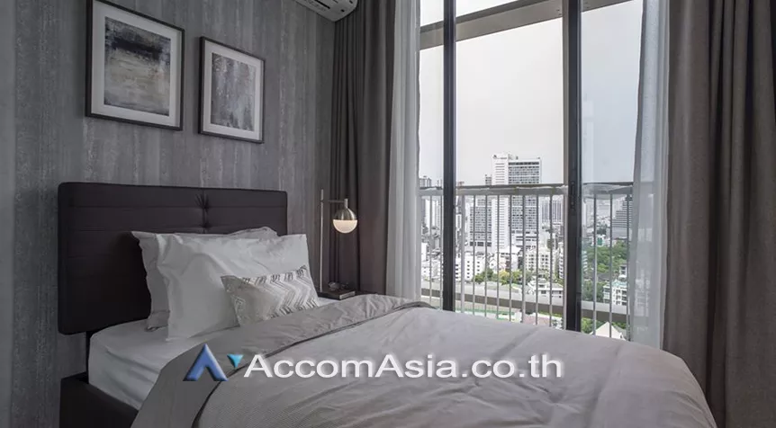  2 Bedrooms  Condominium For Rent in Sukhumvit, Bangkok  near BTS Phrom Phong (AA26655)