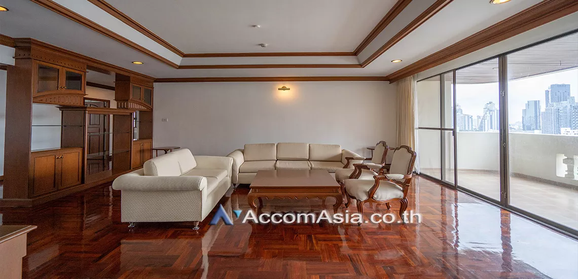 Big Balcony, Pet friendly |  3 Bedrooms  Apartment For Rent in Sukhumvit, Bangkok  near BTS Phrom Phong (AA26728)