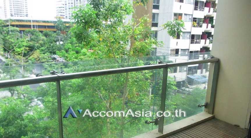 11  3 br Condominium For Rent in Silom ,Bangkok BTS Sala Daeng - MRT Silom at The Legend Saladaeng AA26739