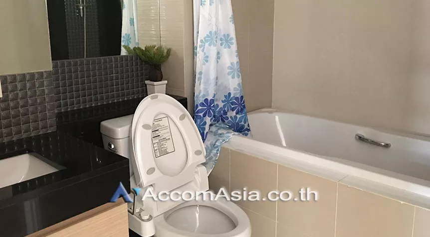 10  2 br Apartment For Rent in Sukhumvit ,Bangkok BTS Phrom Phong at The Triple Oaks Apartment AA26793