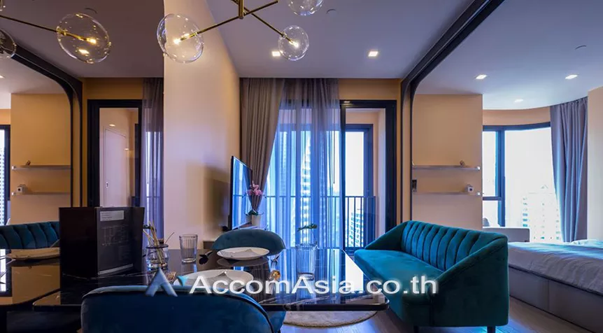  1 Bedroom  Condominium For Rent & Sale in Sukhumvit, Bangkok  near BTS Asok - MRT Sukhumvit (AA26842)