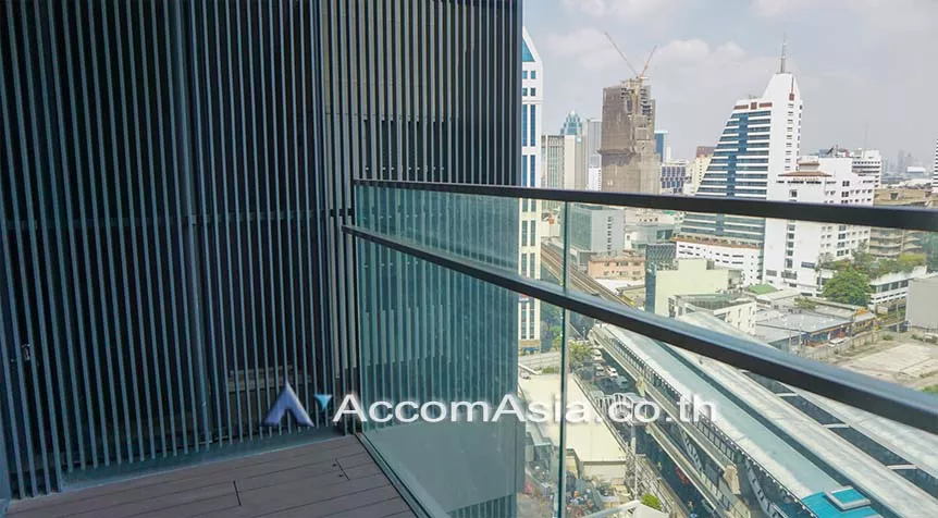  2 Bedrooms  Condominium For Rent in Sukhumvit, Bangkok  near BTS Nana (AA26856)