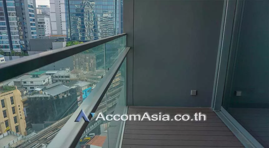  2 Bedrooms  Condominium For Rent in Sukhumvit, Bangkok  near BTS Nana (AA26856)