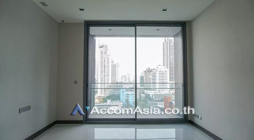  2 Bedrooms  Condominium For Rent in Sukhumvit, Bangkok  near BTS Nana (AA26856)