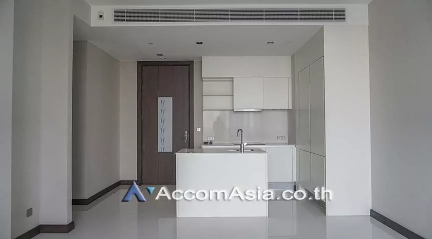  2 Bedrooms  Condominium For Rent in Sukhumvit, Bangkok  near BTS Nana (AA26858)