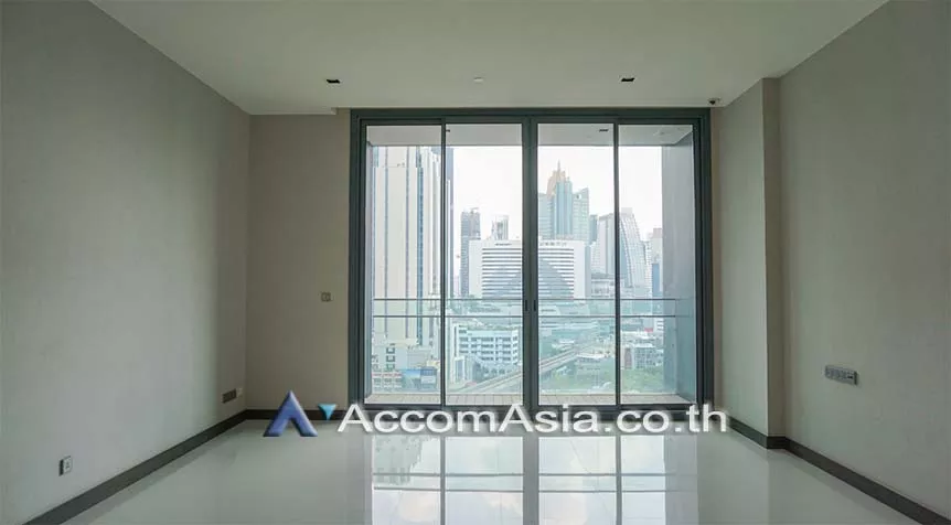  2 Bedrooms  Condominium For Rent in Sukhumvit, Bangkok  near BTS Nana (AA26860)