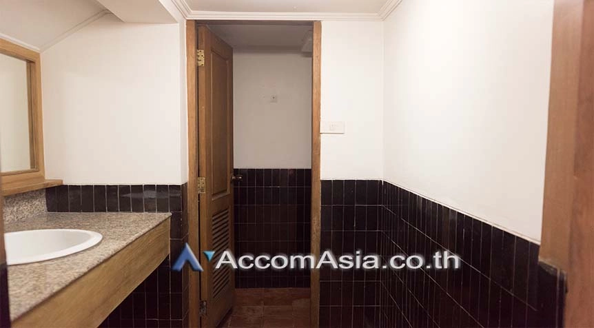 10  3 br House For Rent in Sukhumvit ,Bangkok BTS Phrom Phong at Thai House Style AA26910