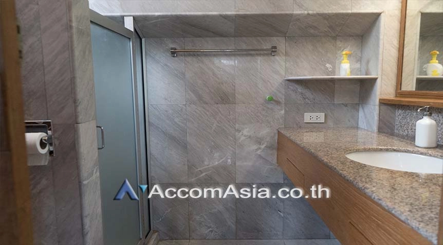 14  3 br House For Rent in Sukhumvit ,Bangkok BTS Phrom Phong at Thai House Style AA26915