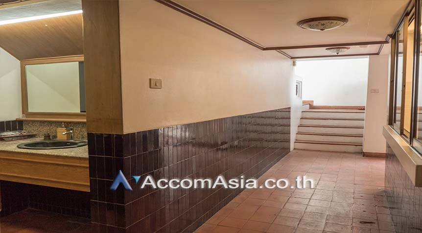 20  3 br House For Rent in Sukhumvit ,Bangkok BTS Phrom Phong at Thai House Style AA26915