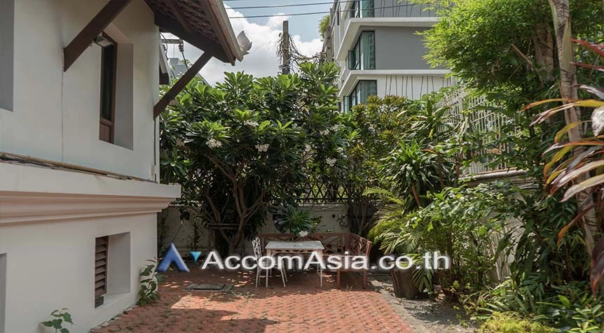 6  3 br House For Rent in Sukhumvit ,Bangkok BTS Phrom Phong at Thai House Style AA26915