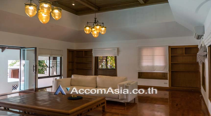 8  3 br House For Rent in Sukhumvit ,Bangkok BTS Phrom Phong at Thai House Style AA26915