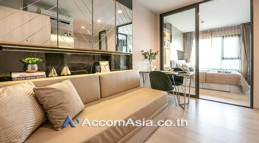  1 Bedroom  Condominium For Rent in Ploenchit, Bangkok  near BTS Ploenchit (AA26929)