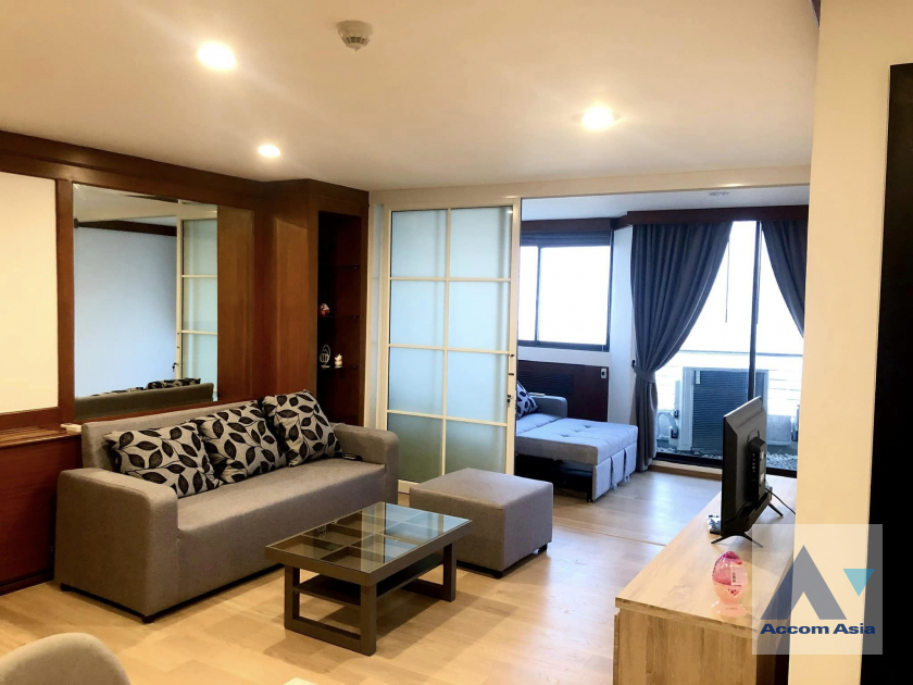 Supalai Place (Tower A) : Front Condominium