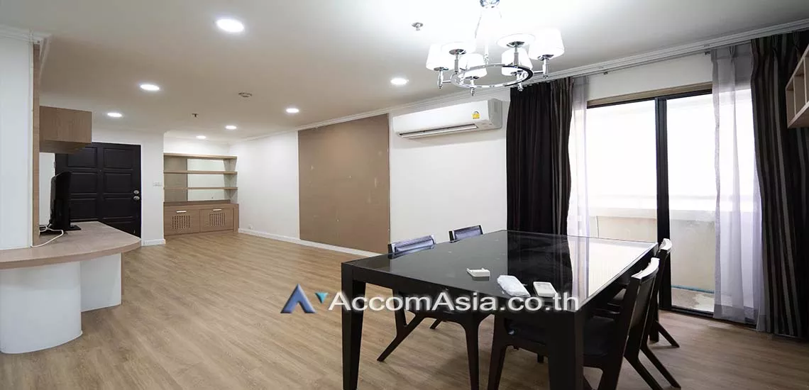  2 Bedrooms  Condominium For Rent in Sukhumvit, Bangkok  near BTS Phrom Phong (AA27029)