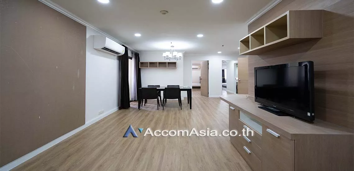  2 Bedrooms  Condominium For Rent in Sukhumvit, Bangkok  near BTS Phrom Phong (AA27029)