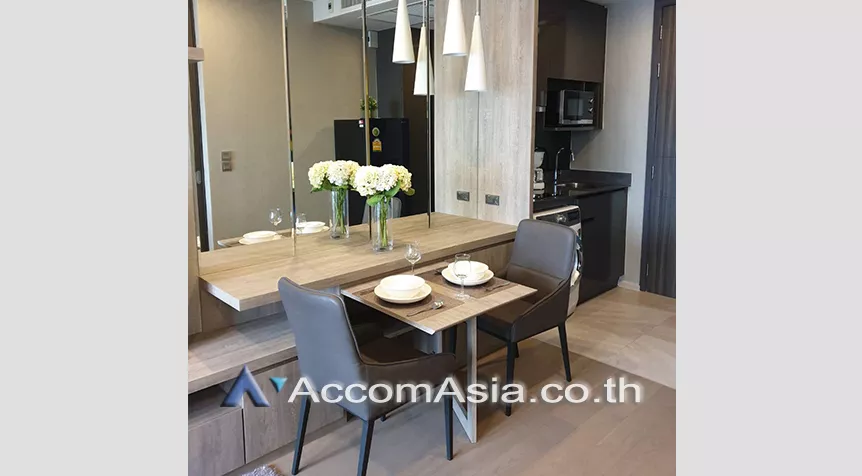  1 Bedroom  Condominium For Rent & Sale in Sukhumvit, Bangkok  near BTS Asok - MRT Sukhumvit (AA27045)