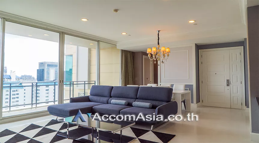  3 Bedrooms  Condominium For Rent in Sukhumvit, Bangkok  near BTS Phrom Phong (AA27046)