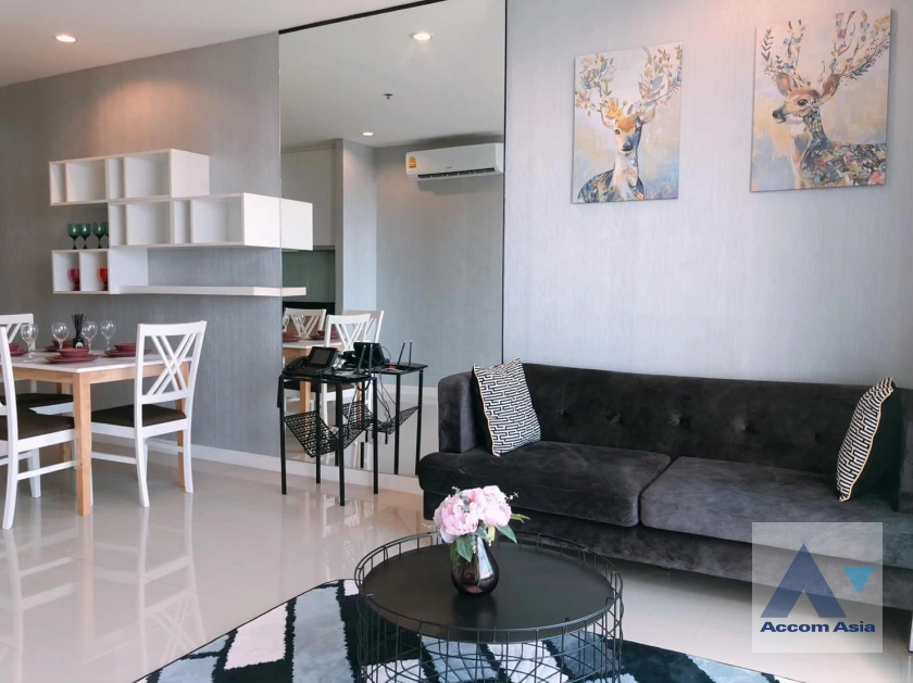  2 Bedrooms  Condominium For Rent in Phaholyothin, Bangkok  near MRT Phetchaburi (AA27085)