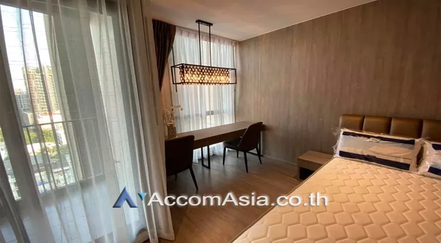  Condominium For Rent in Sukhumvit, Bangkok  near BTS Ekkamai (AA27091)