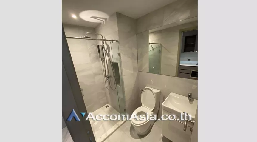  Condominium For Rent in Sukhumvit, Bangkok  near BTS Ekkamai (AA27091)