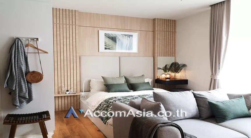  1 Bedroom  Condominium For Sale in Sukhumvit, Bangkok  near BTS Phrom Phong (AA27108)