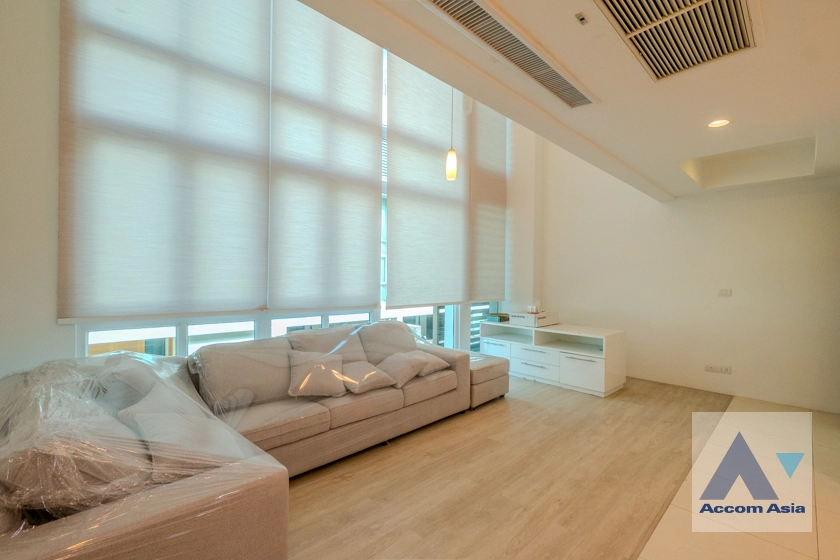  2  3 br Townhouse For Rent in Sukhumvit ,Bangkok BTS Ekkamai at The Parklane 12 AA27125