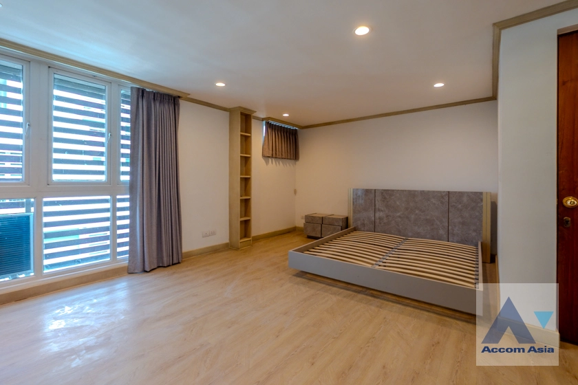 17  3 br Townhouse For Rent in Sukhumvit ,Bangkok BTS Ekkamai at The Parklane 12 AA27125