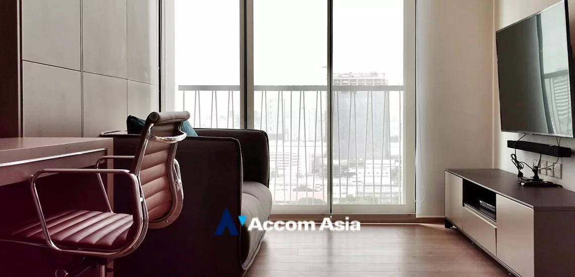  1 Bedroom  Condominium For Rent & Sale in Sukhumvit, Bangkok  near BTS Asok - MRT Sukhumvit (AA27132)