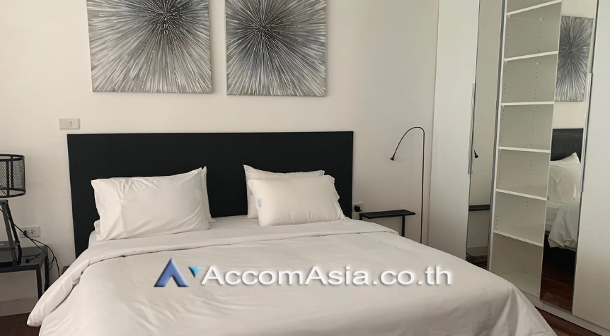 6  4 br Condominium For Rent in Sathorn ,Bangkok MRT Khlong Toei at Suwansawat Condo AA27146