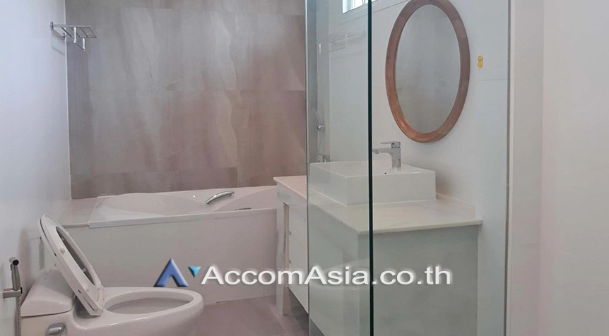 11  3 br House For Rent in Bangna ,Bangkok BTS Bearing at Fantasia Villa 3  AA27155