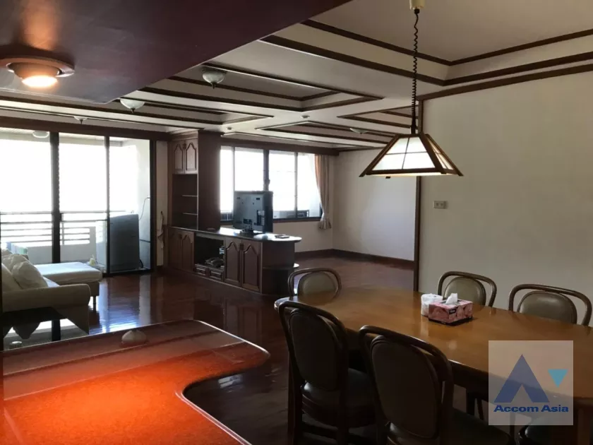  2 Bedrooms  Condominium For Rent in Sukhumvit, Bangkok  near BTS Phrom Phong (AA27166)