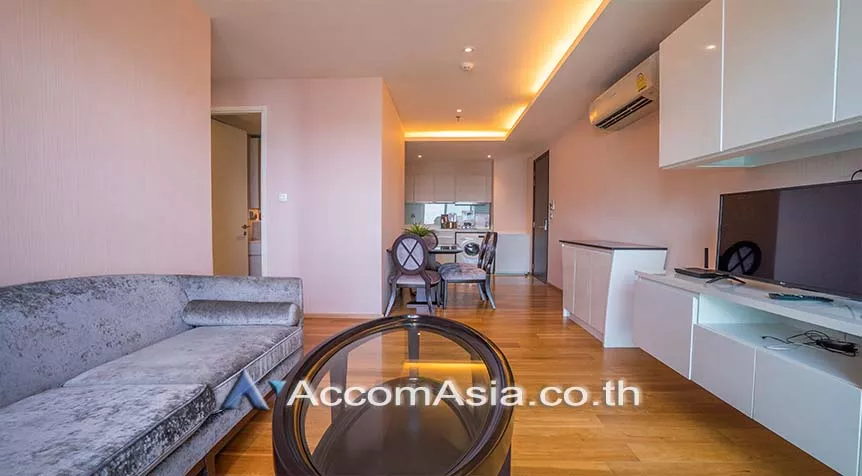  2 Bedrooms  Condominium For Rent in Sukhumvit, Bangkok  near BTS Thong Lo (AA27176)