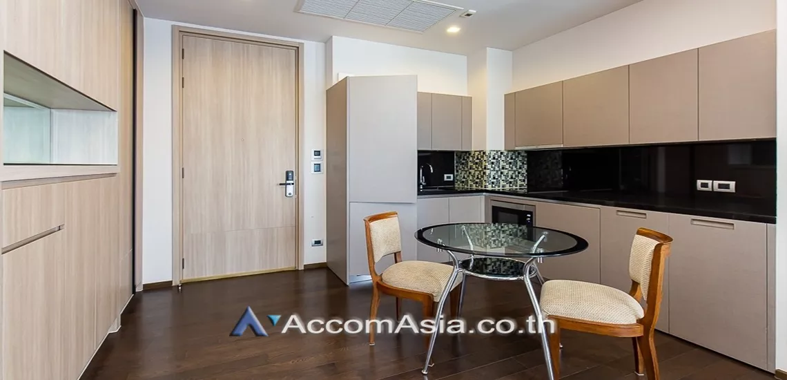  1 Bedroom  Condominium For Rent in Sukhumvit, Bangkok  near BTS Phrom Phong (AA27212)