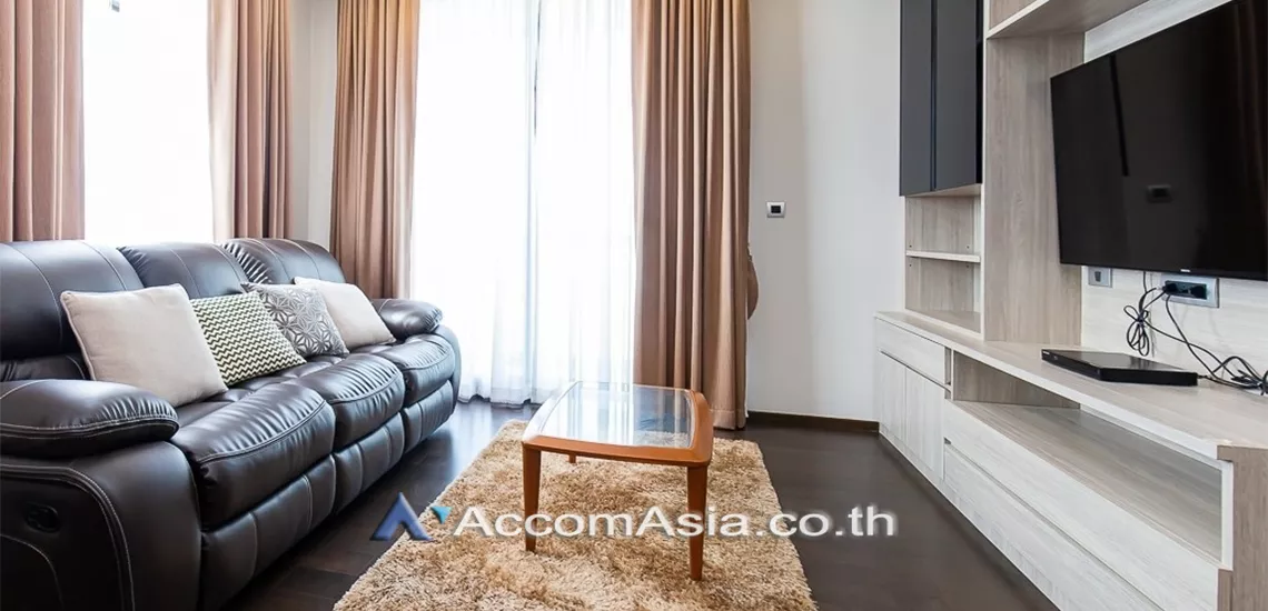  1 Bedroom  Condominium For Rent in Sukhumvit, Bangkok  near BTS Phrom Phong (AA27212)