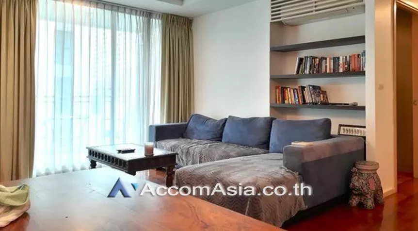  2 Bedrooms  Condominium For Rent in Sukhumvit, Bangkok  near BTS Nana (AA27241)