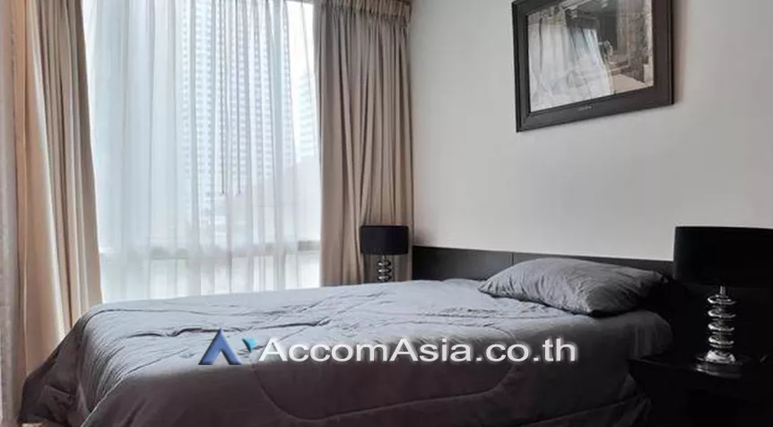  2 Bedrooms  Condominium For Rent in Sukhumvit, Bangkok  near BTS Nana (AA27241)