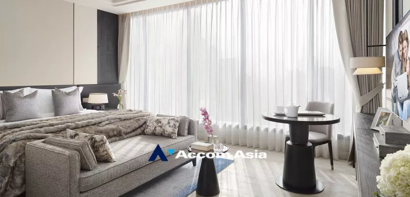  3 Bedrooms  Apartment For Rent in Sukhumvit, Bangkok  near BTS Thong Lo (AA27253)