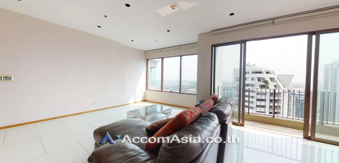  2 Bedrooms  Condominium For Sale in Sukhumvit, Bangkok  near BTS Phrom Phong (AA27308)
