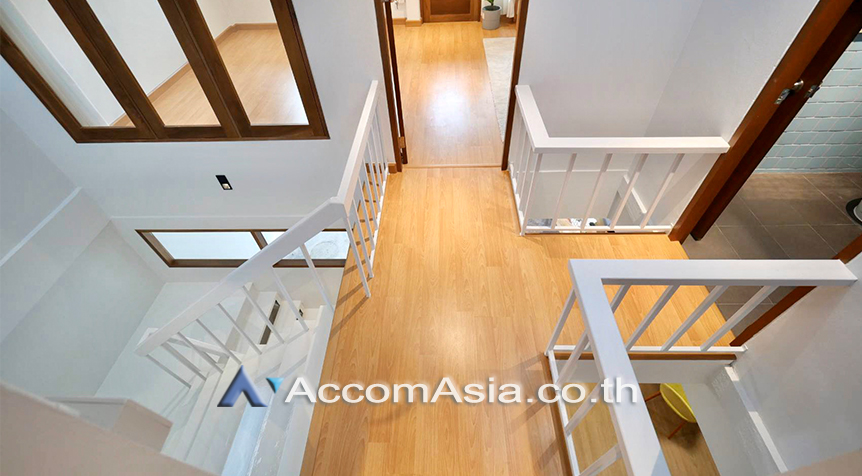 19  3 br House for rent and sale in Sukhumvit ,Bangkok BTS Phra khanong at Moo Baan Klongtan Nivet AA27316