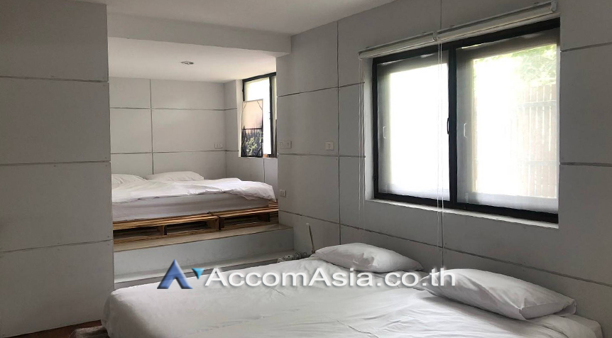 7  4 br House For Rent in Sukhumvit ,Bangkok BTS Ekkamai AA27321