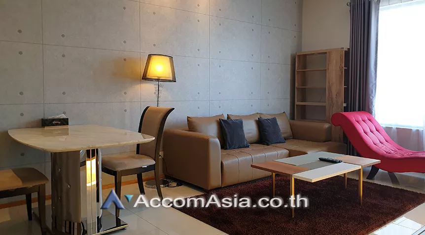  1 Bedroom  Condominium For Rent in Sukhumvit, Bangkok  near BTS Phrom Phong (AA27333)