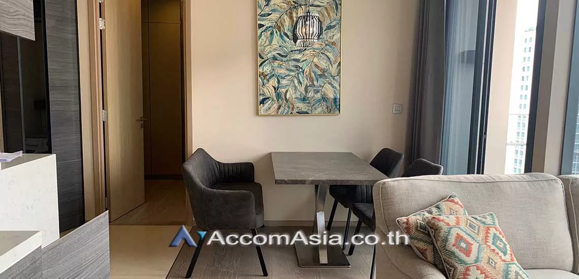 The Esse Asoke Condominium