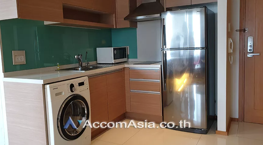  1 Bedroom  Condominium For Rent in Sukhumvit, Bangkok  near BTS Phrom Phong (AA27367)