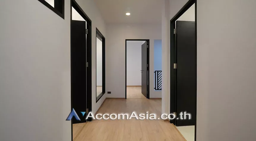 10  3 br House For Rent in sukhumvit ,Bangkok BTS Phrom Phong AA27387