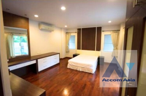 11  5 br House For Rent in Pattanakarn ,Bangkok BTS On Nut at Panya Pattanakarn Village AA27405