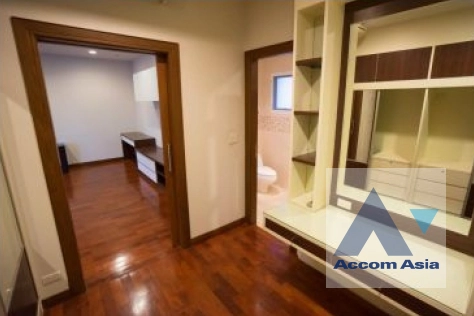 21  5 br House For Rent in Pattanakarn ,Bangkok BTS On Nut at Panya Pattanakarn Village AA27405