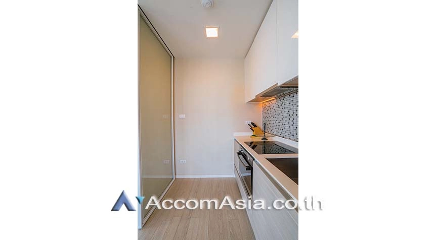 12  2 br Condominium For Rent in Sukhumvit ,Bangkok BTS Asok at The Room Sukhumvit 21 AA27496