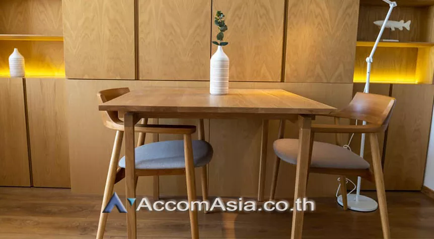  1 Bedroom  Condominium For Rent in Sukhumvit, Bangkok  near BTS Phrom Phong (AA27505)