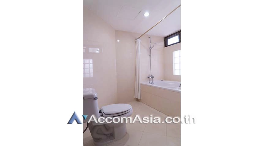 11  3 br Apartment For Rent in Sukhumvit ,Bangkok BTS Phrom Phong at Family Size Desirable AA27507