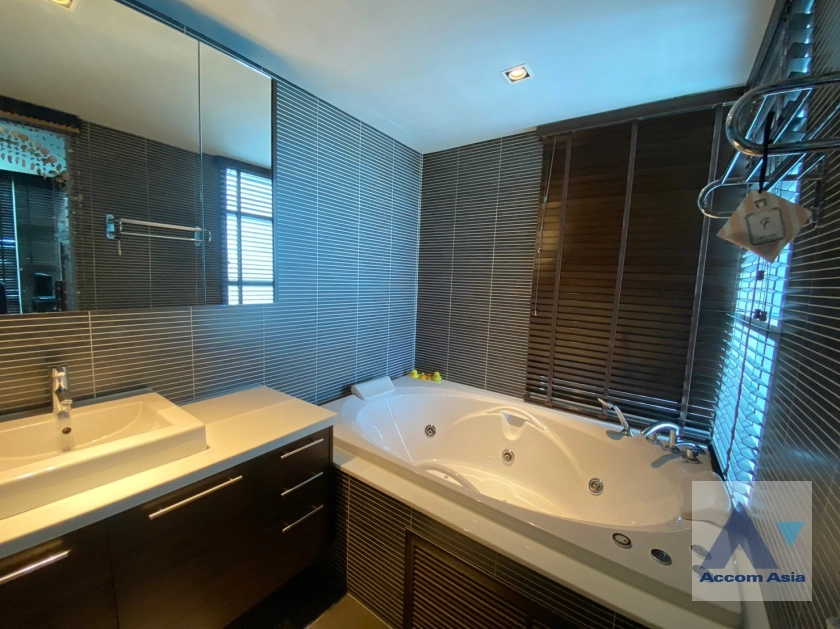 21  3 br Condominium For Rent in Sukhumvit ,Bangkok BTS Ekkamai at Fullerton Sukhumvit AA27552